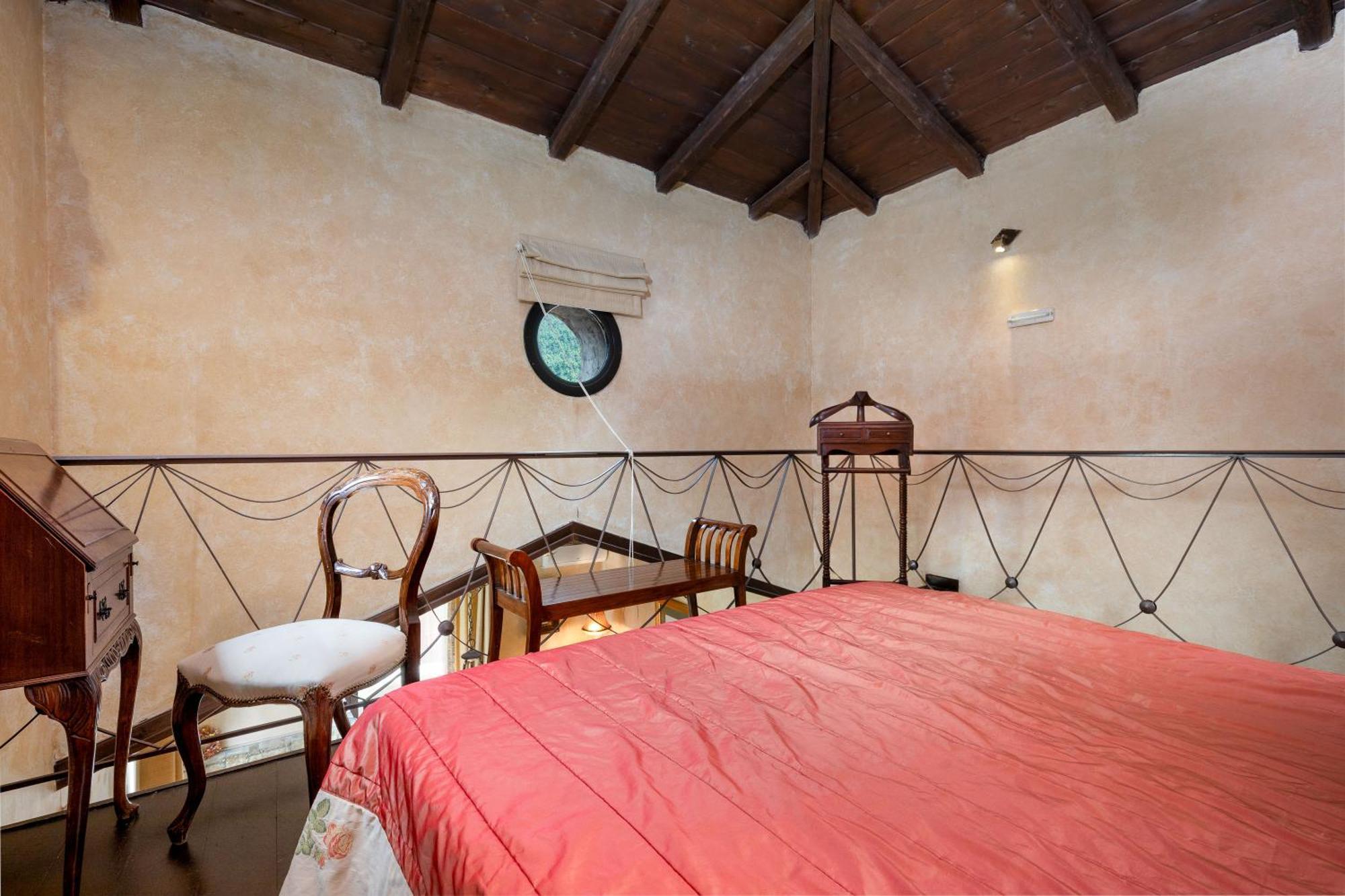 Ostra Menalon Luxury Suites Kardharás Rum bild