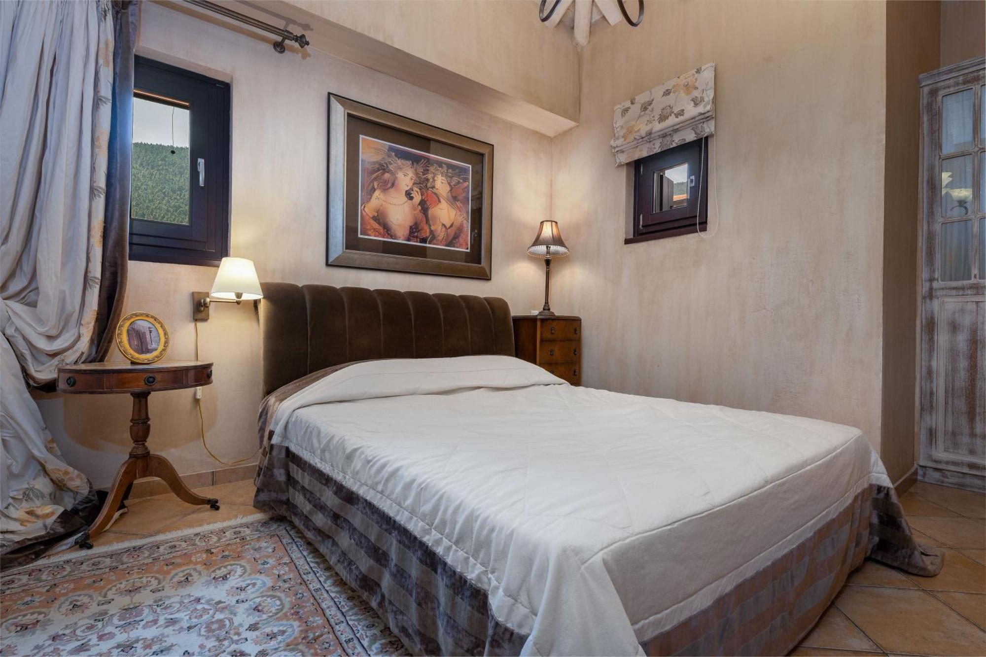 Ostra Menalon Luxury Suites Kardharás Rum bild